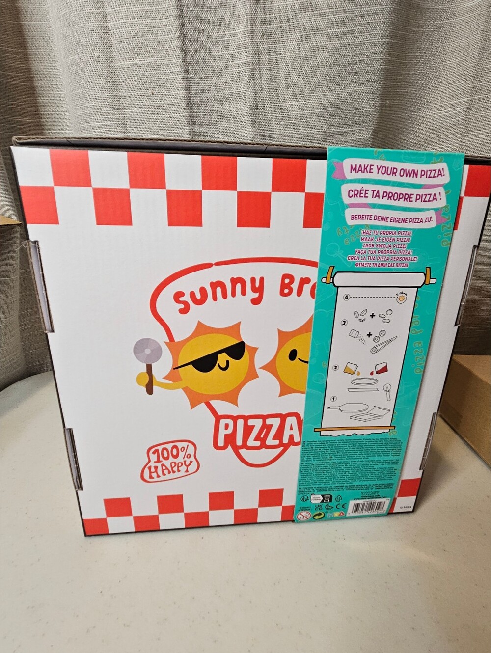 New MGA’s mini verse make it mini pizza party 30+ pieces New in manufacturer box - Picture 2 of 6